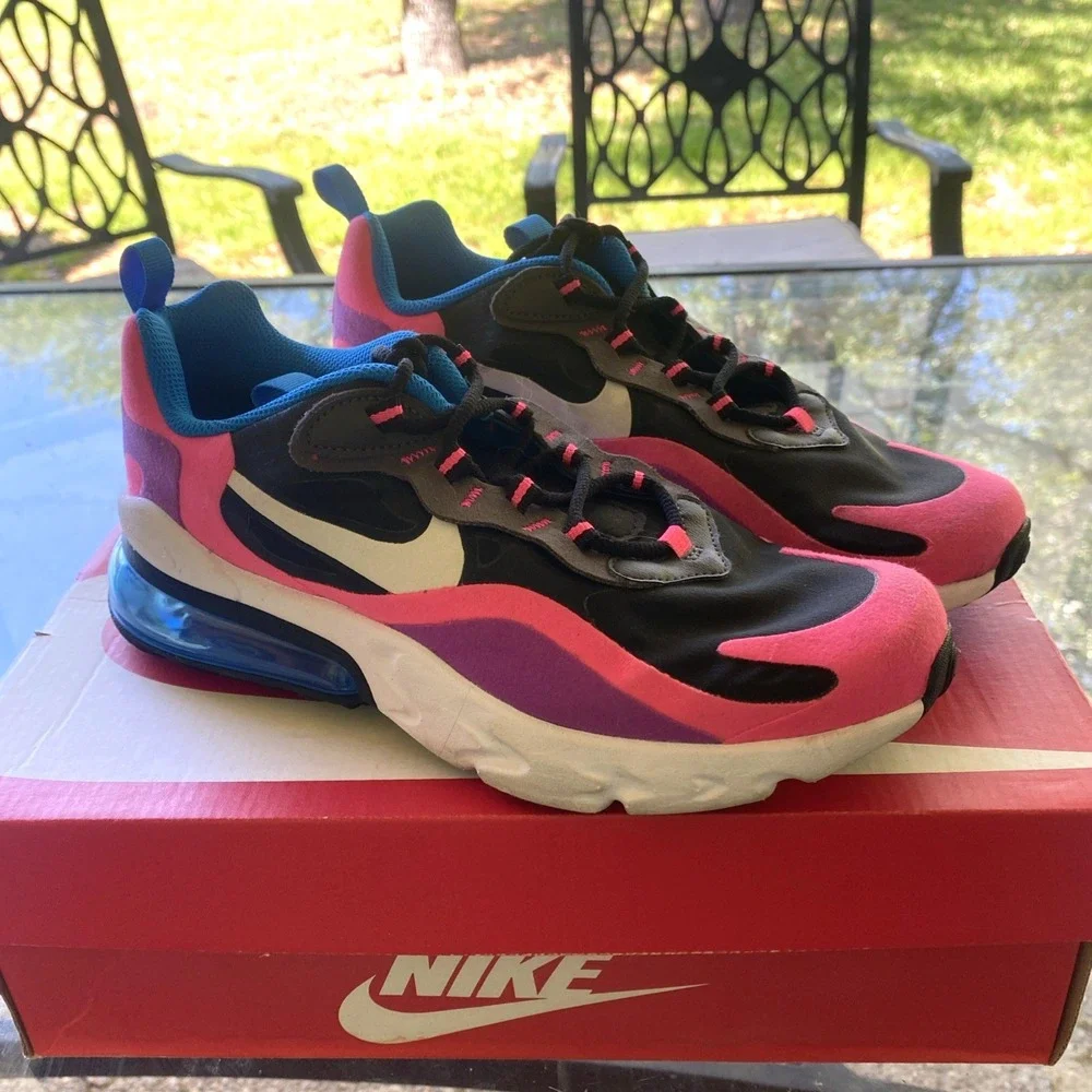 Nike Air Max 270 React Sneakers GS Size 5 Youth Black White Pink Sneakers READ‎